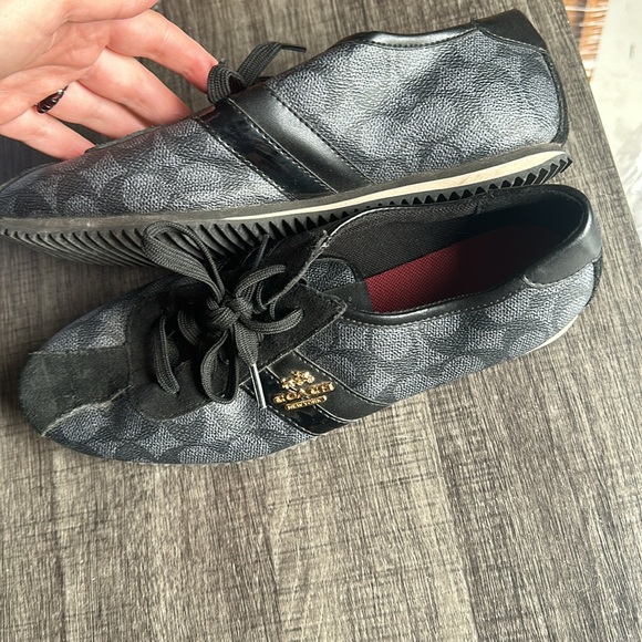 Coach shoes - Picture 2 of 6